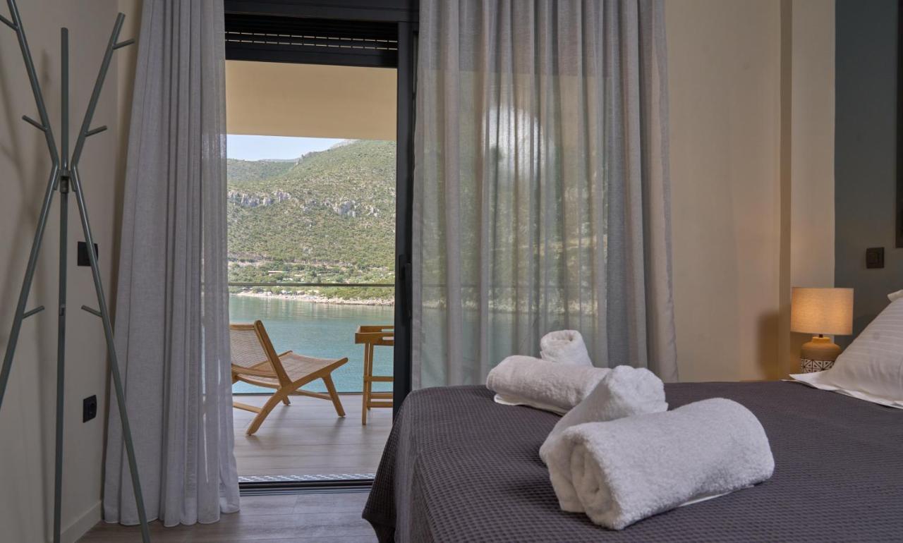 Into The Blue Suites Arkadiko Chorio Εξωτερικό φωτογραφία