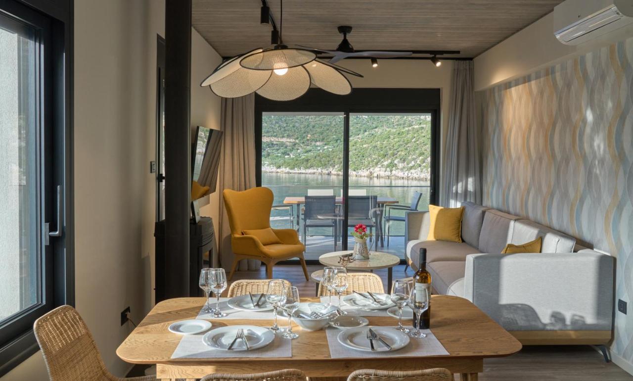 Into The Blue Suites Arkadiko Chorio Εξωτερικό φωτογραφία